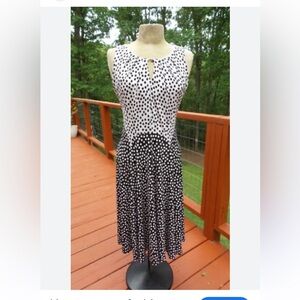 Artex sleeves stretch black and white polka dot dress. Ptp 20”